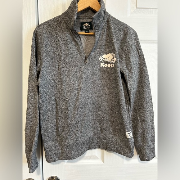 Roots Tops - Roots half zip hoodie